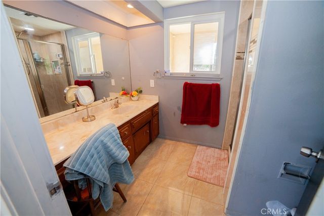 8899 Camphor Avenue, Hesperia, CA 92345