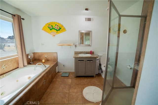 8899 Camphor Avenue, Hesperia, CA 92345