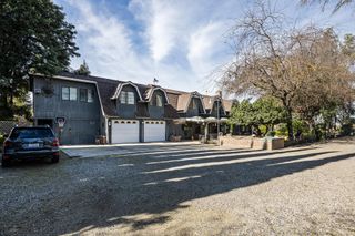 1138 Riverway Drive, Visalia, CA 93291