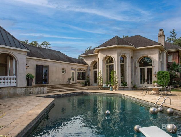 150 Austill Avenue, Mobile, AL 36608
