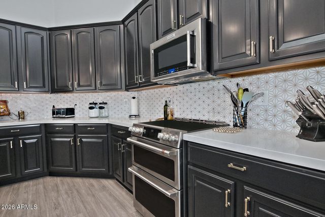 2067 W REMINGTON Drive, Chandler, AZ 85286