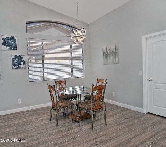 2067 W REMINGTON Drive, Chandler, AZ 85286