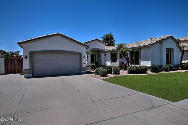 2067 W REMINGTON Drive, Chandler, AZ 85286