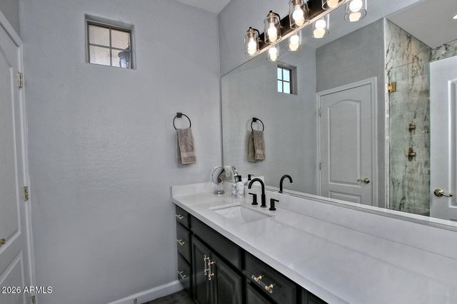 2067 W REMINGTON Drive, Chandler, AZ 85286