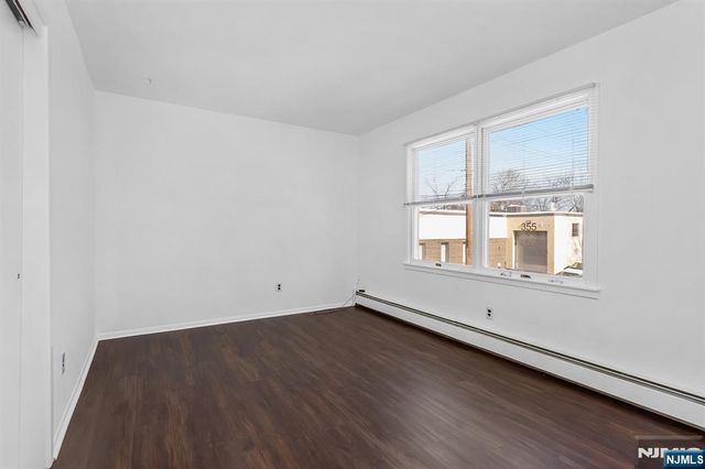 361 54th Street 1, Elmwood Park, NJ 07407