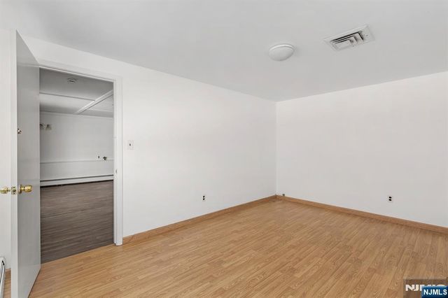 361 54th Street 1, Elmwood Park, NJ 07407