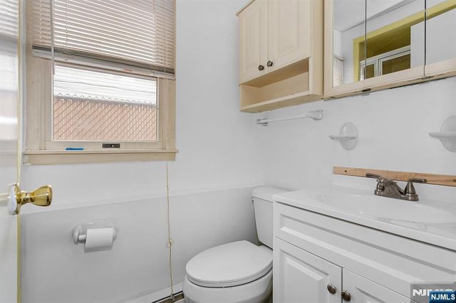 361 54th Street 1, Elmwood Park, NJ 07407