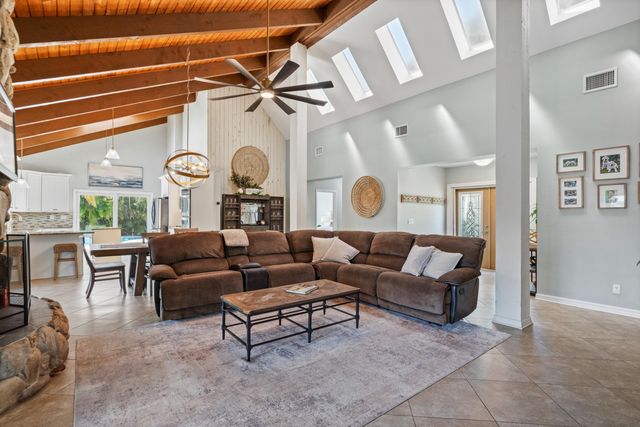 220 SW WILLOW LAKE Trail, Stuart, FL 34997