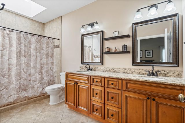 220 SW WILLOW LAKE Trail, Stuart, FL 34997
