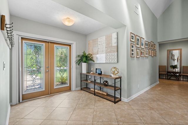 220 SW WILLOW LAKE Trail, Stuart, FL 34997