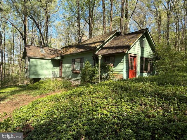 7126 UPPER YORK RD, New Hope, PA 18938