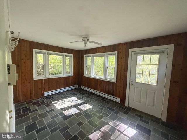 7126 UPPER YORK RD, New Hope, PA 18938