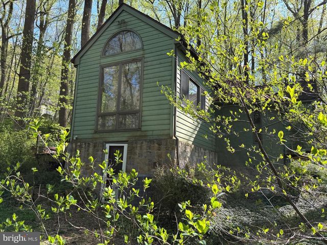 7126 UPPER YORK RD, New Hope, PA 18938