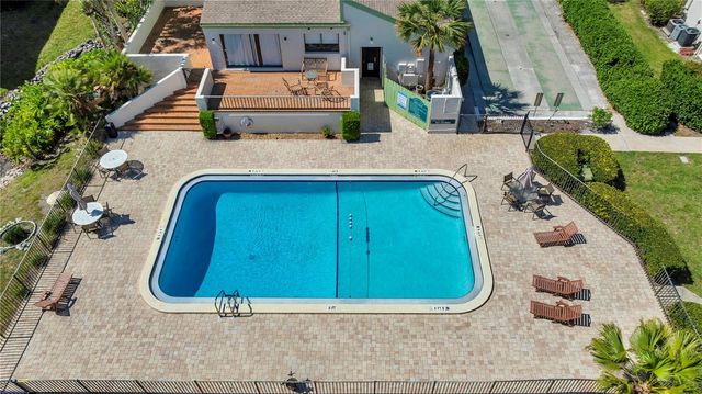 4114 PINELAKE LANE 202, Tampa, FL 33618