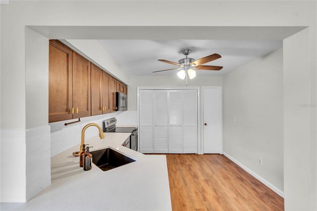 4114 PINELAKE LANE 202, Tampa, FL 33618