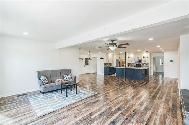 500 Coleman Mill Road, Carrollton, GA 30116