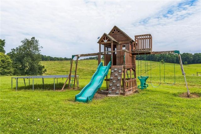 500 Coleman Mill Road, Carrollton, GA 30116