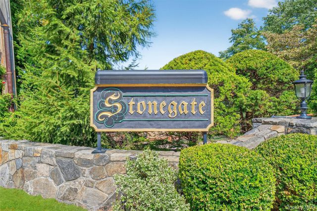 1840 Crompond Road 2A3, Peekskill, NY 10566