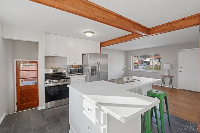 4269 Grotto Court, Cheviot, OH 45211