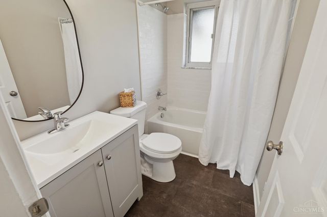 4269 Grotto Court, Cheviot, OH 45211