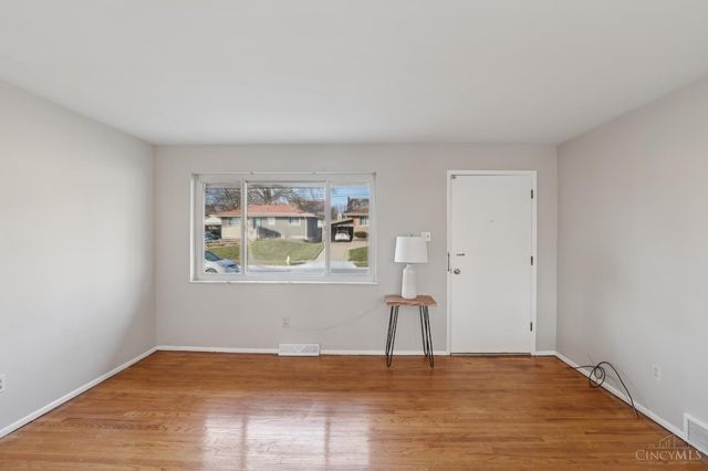 4269 Grotto Court, Cheviot, OH 45211