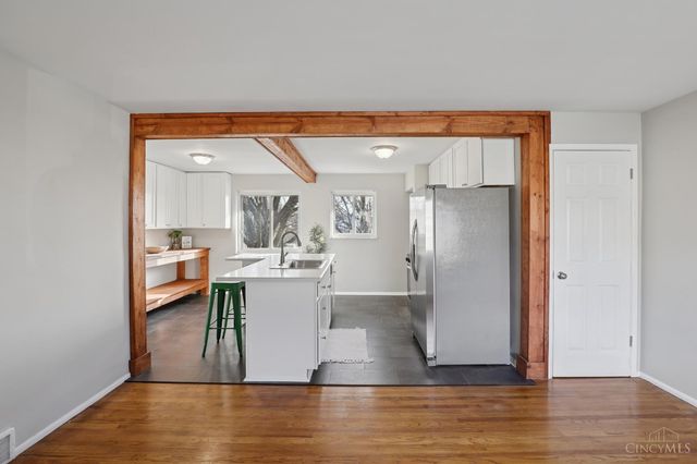 4269 Grotto Court, Cheviot, OH 45211