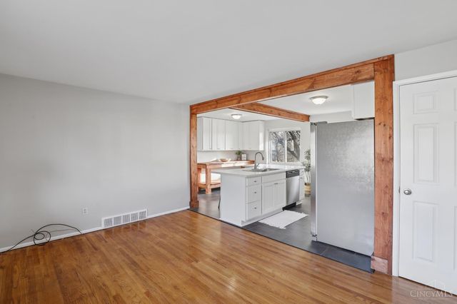 4269 Grotto Court, Cheviot, OH 45211