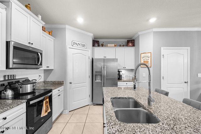 98 OARSMAN CROSSING Drive, St. Augustine, FL 32095