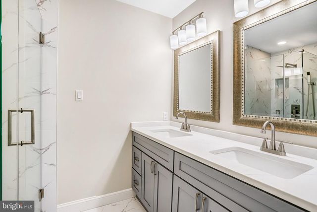 11109 ELMVIEW PL, Great Falls, VA 22066