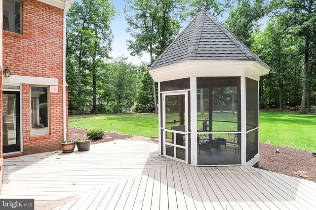 11109 ELMVIEW PL, Great Falls, VA 22066
