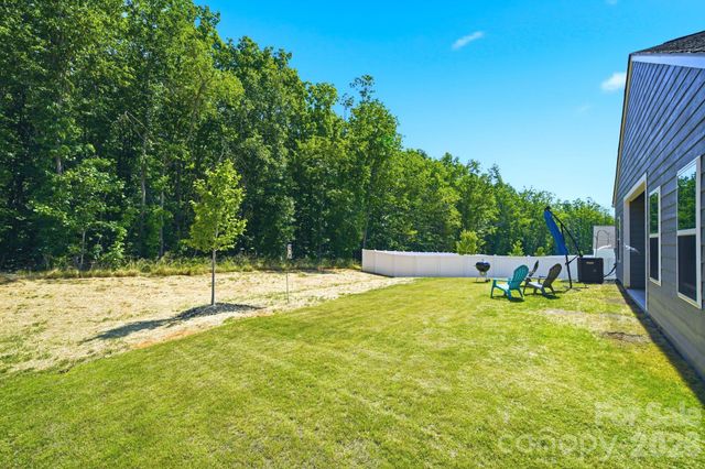 124 N Sina Street, Troutman, NC 28166