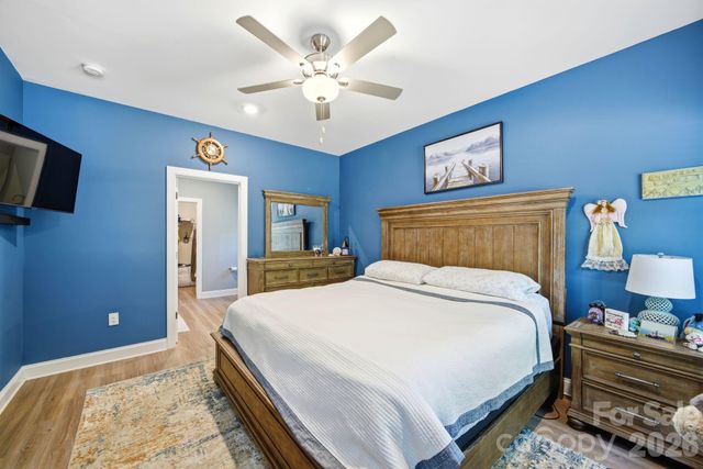 124 N Sina Street, Troutman, NC 28166