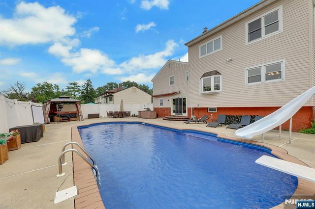 379 Leonard Drive, New Milford, NJ 07646