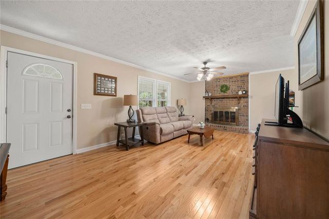 516 Teague NW, Kennesaw, GA 30152