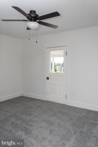 213 FAIRVIEW AVE, Waynesboro, PA 17268