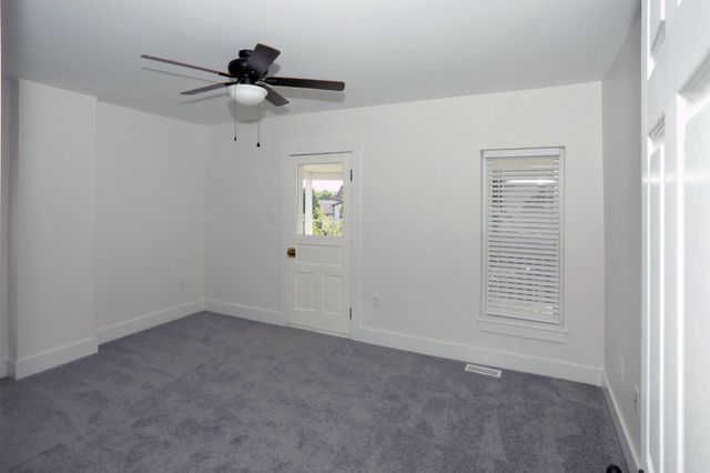 213 FAIRVIEW AVE, Waynesboro, PA 17268
