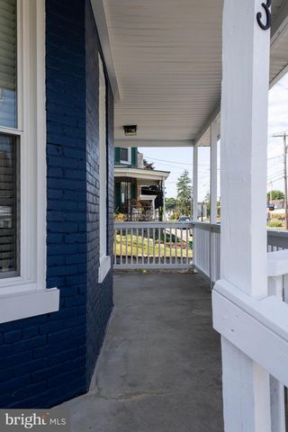 213 FAIRVIEW AVE, Waynesboro, PA 17268