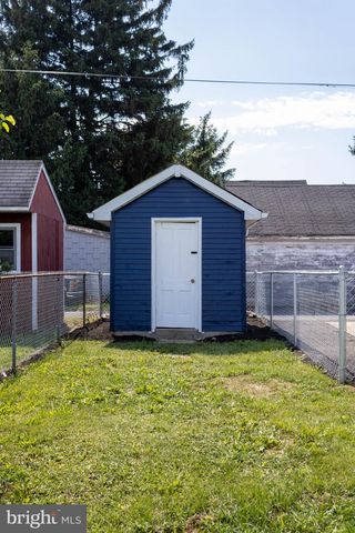 213 FAIRVIEW AVE, Waynesboro, PA 17268