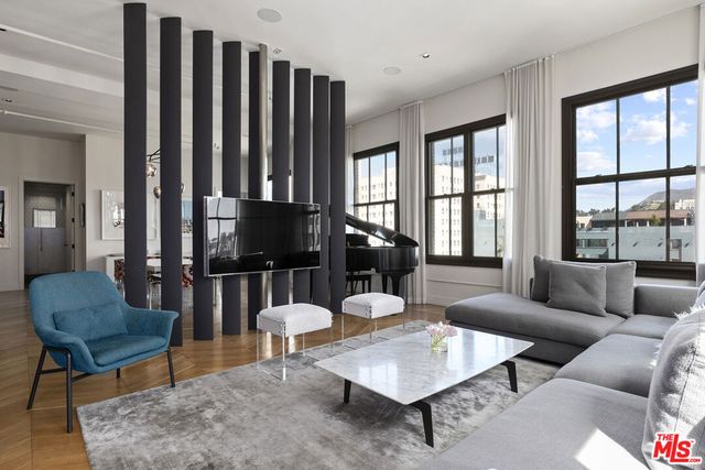 1645 N Vine Street 606, Los Angeles, CA 90028