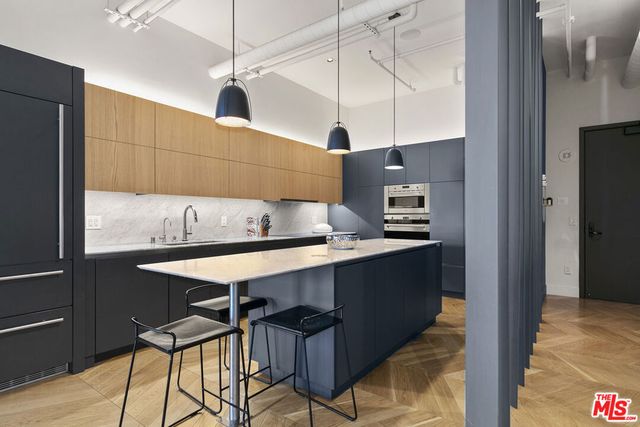 1645 N Vine Street 606, Los Angeles, CA 90028