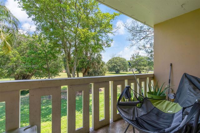 7400 Miami Lakes Dr D205, Miami Lakes, FL 33014