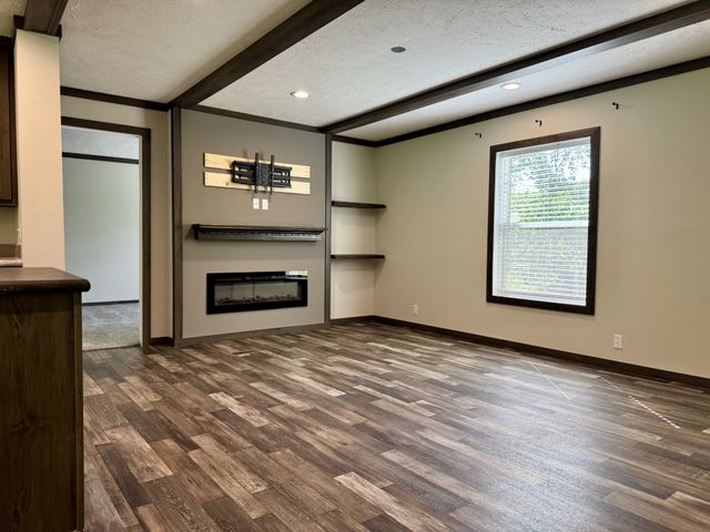 1271 Thompson Hill Rd, Bethpage, TN 37022