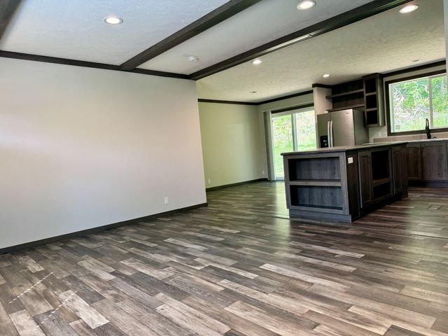 1271 Thompson Hill Rd, Bethpage, TN 37022