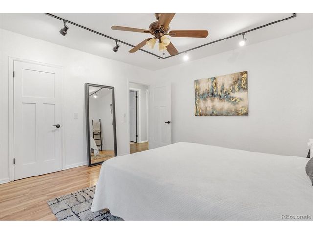 8170 Red Rock Ct, Larkspur, CO 80118