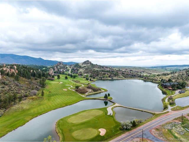 8170 Red Rock Ct, Larkspur, CO 80118