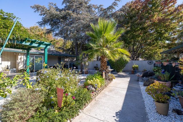 1423 &1425 Essex Way, San Jose, CA 95117