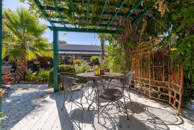 1423 &1425 Essex Way, San Jose, CA 95117