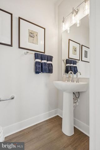 11222 EINSTEIN ST, Manassas, VA 20109