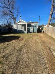 3466 CARRINGTON RD, Memphis, TN 38111