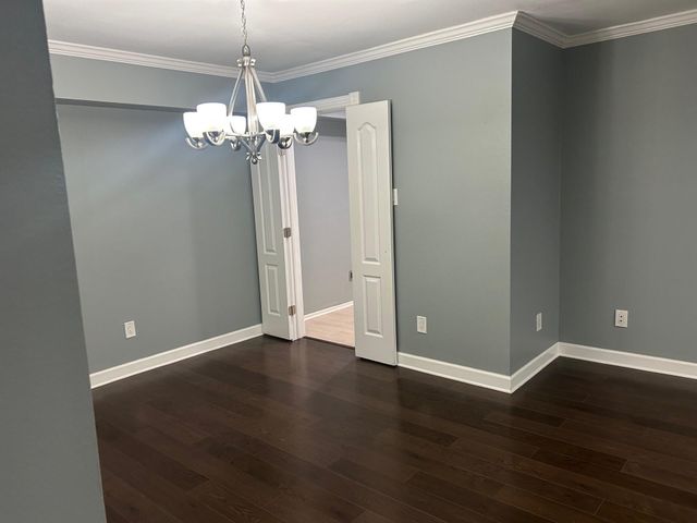 359 N Post Oak Lane 121, Houston, TX 77024